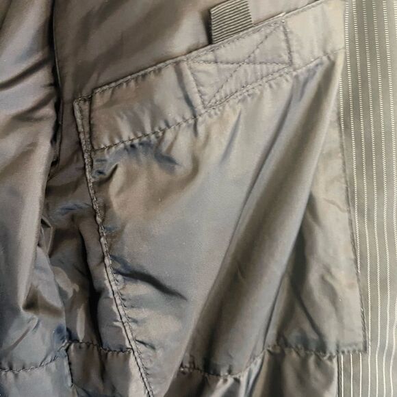 Men’s Quicksilver 5000 snowboarding/Ski jacket. Size Medium. - Picture 8 of 12